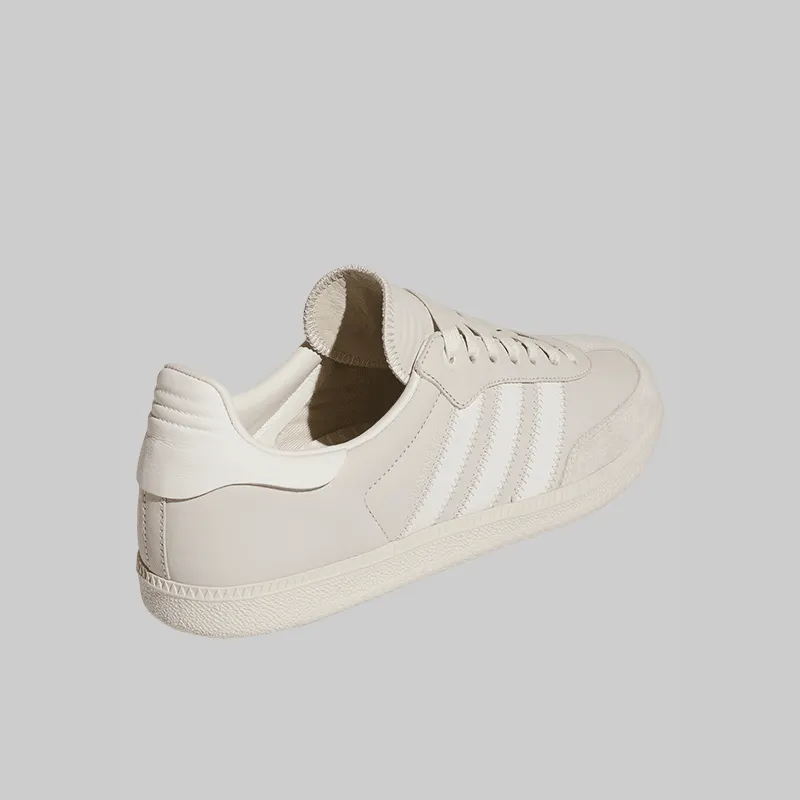 Humanrace Samba - Cloud White/Aluminum